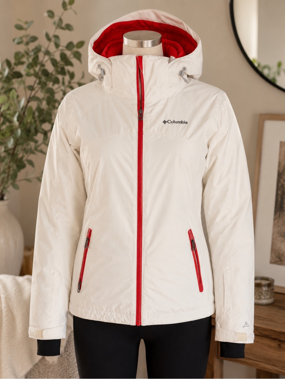 Columbia Women’s XS Omni-Heat Ski Jacket White Red Hooded Insulated Snow Coat